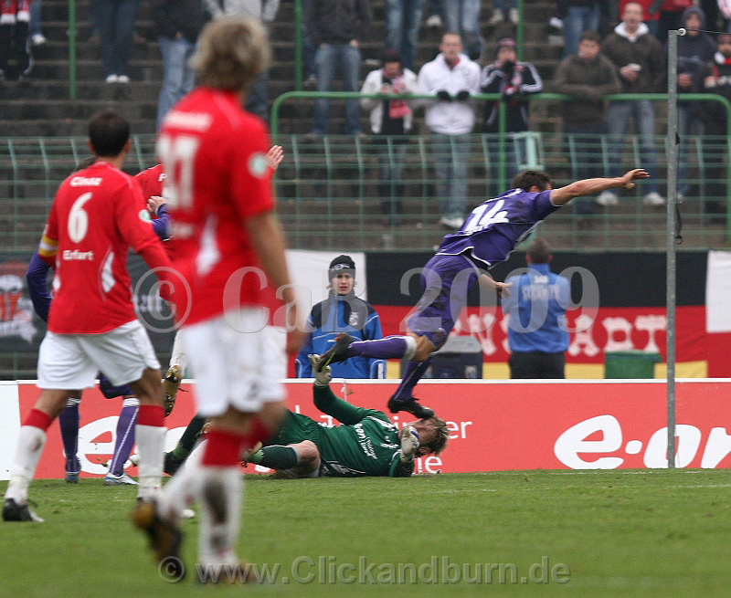 [Bild: 31.10.2009 FC Rot-Weiss Erfurt - VfL Osn...-0_103.JPG]